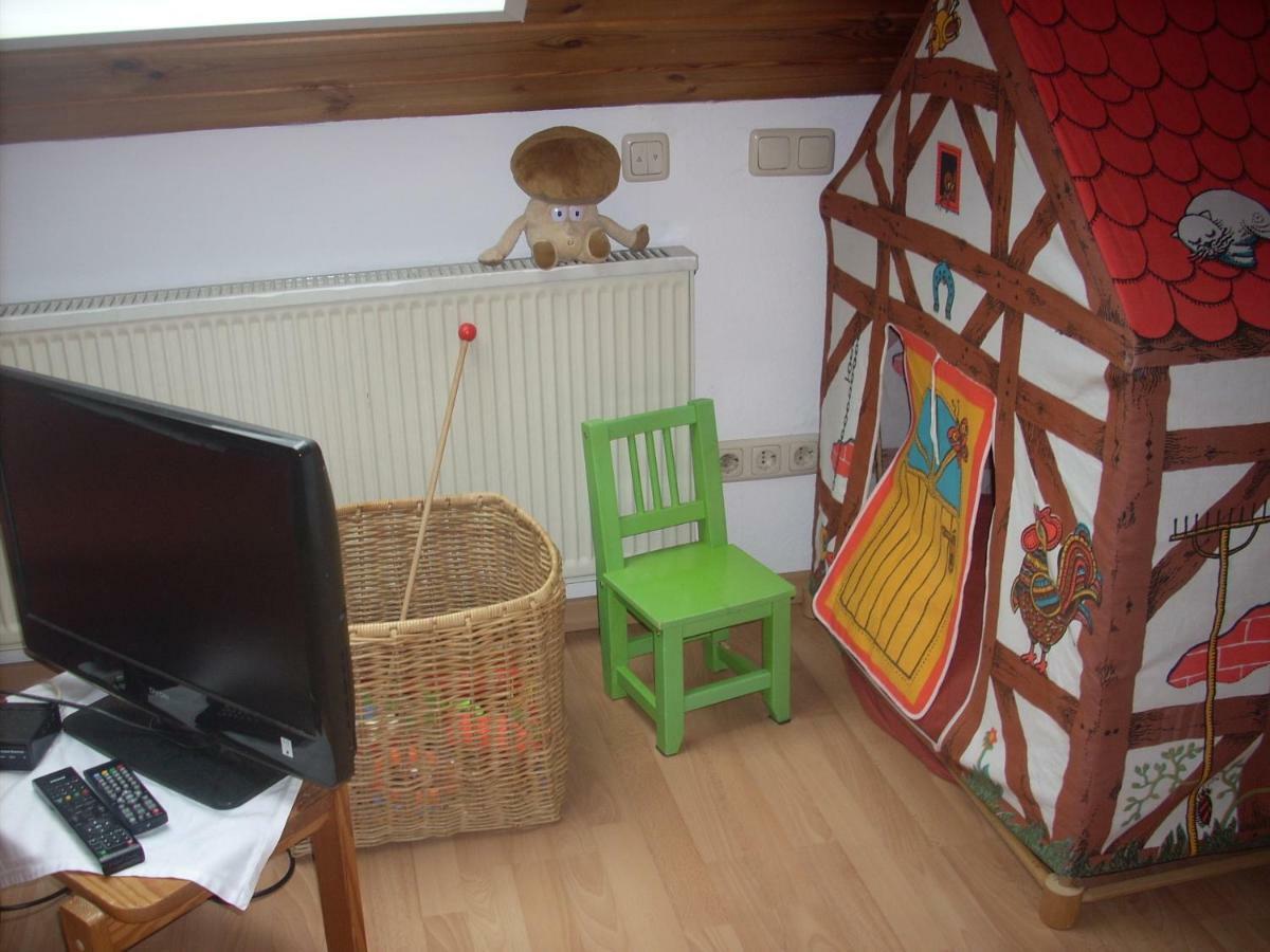 Ferienwohnung Lahntal/Taunus Huttenberg Exterior foto
